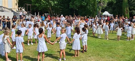 Courthézon Le show des écoles publiques