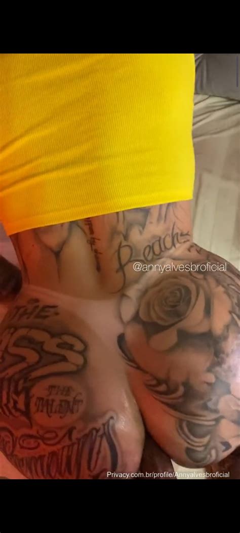 Anny Alves Perde A Aposta E Tem Que Dar A Bunda Gostosa Pornocaseiros