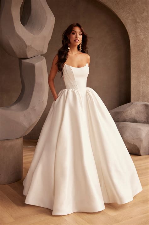 P5130 Strapless Mikado Ball Gown Wedding Dress