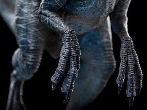 Jurassic World - Blue Art Scale Deluxe Standbeeld | Elbenwald