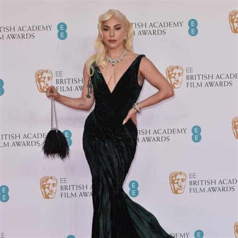 Lady Gaga Makeup Is Not Good For Your Skin Towleroad Gay News