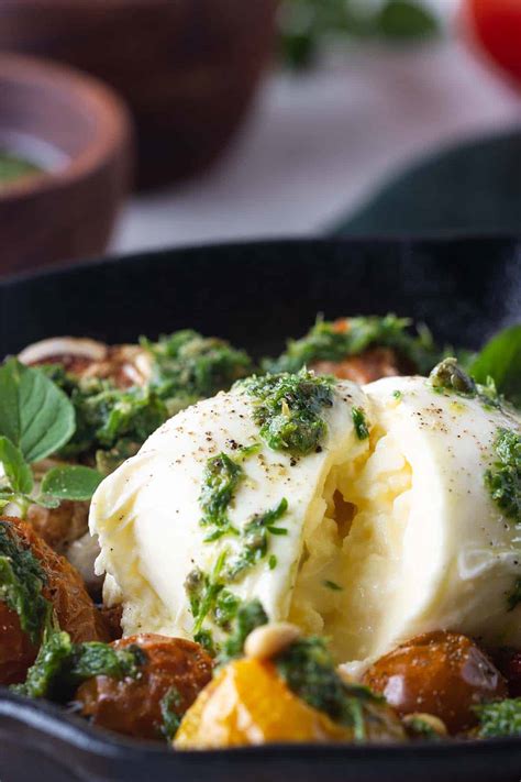 Deconstructed Burrata Bruschetta Caroha