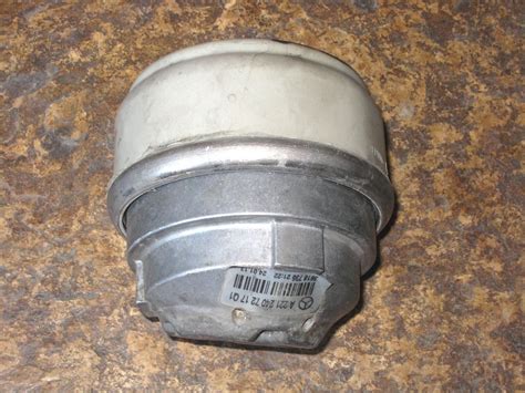 2013 MERCEDES S550 FRONT RIGHT ENGINE MOTOR MOUNT, PART# 2212407217 ...