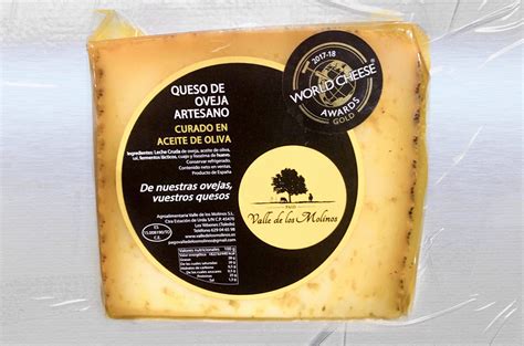 Queso De Oveja Artesano Curado En Aceite De Oliva Gr Aprox