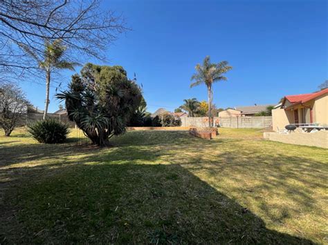 Birch Acres House For Sale In Birch Acres Kempton Park Was Listed