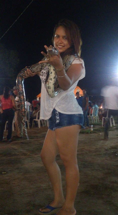 RELLENITA RICA Photo Gallery Porn Pics Sex Photos XXX GIFs At TNAFLIX