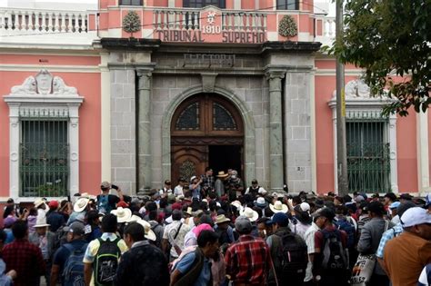 La Jornada Líderes indígenas piden respetar resultados de elecciones