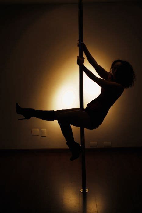 Stj Decide Hoje Se Pole Dance S Pode Ser Ensinado Por Professor De