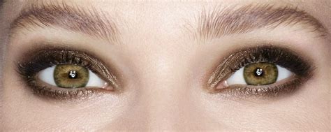 Hazel Eyes- All you Need to Know About Them Including Makeup