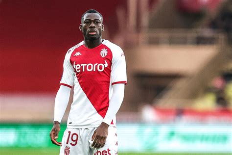 Foot PSG Star à Monaco Youssouf Fofana se propose au PSG Foot 01