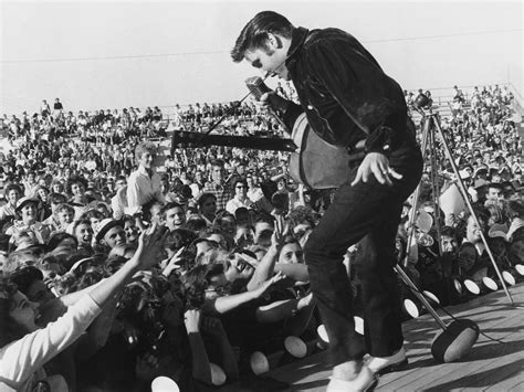 Elvis Presley Y El Día Que Puso A Llorar Al Mundo Entero Revista Ladosis