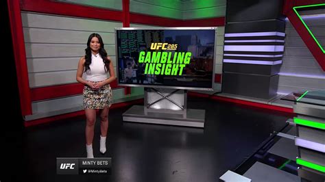 UFC on Twitter: "Wondering who you should bet on at #UFC285? @MintyBets ...