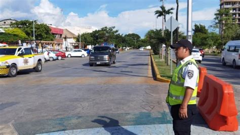 Anuncian cierres viales parciales en Cancún por el desfile Quintana