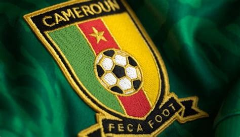 Lions Indomptables Samuel Eto O Met Fin Au Contrat De Coq Sportif L