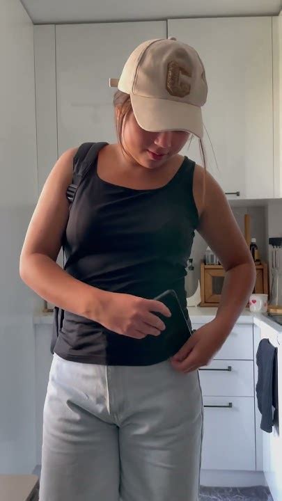 Красотка Карина - YouTube