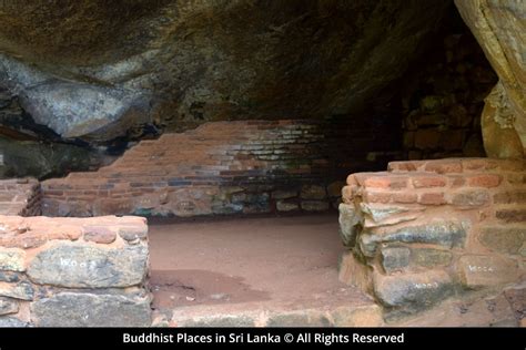 Sigiriya - Image Cave