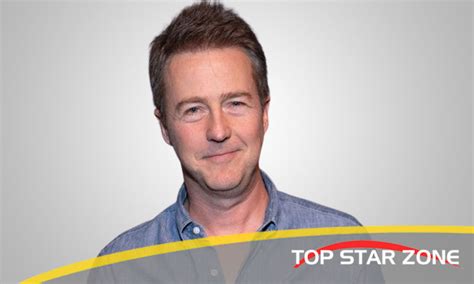 Edward Norton Net Worth Biography Age Height Wife Wiki