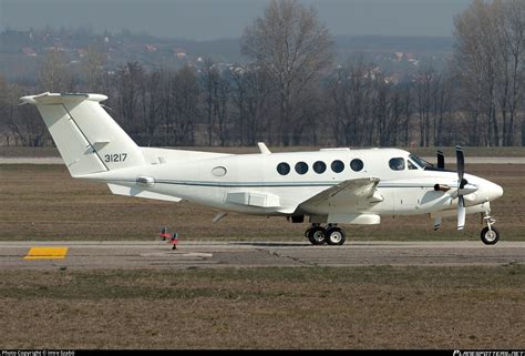 73 1217 United States Air Force Beechcraft C 12C Huron Photo By Imre