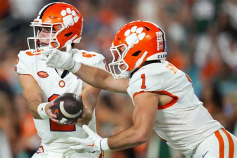 Clemson Vs Nc State Prediction Game Preview College Football News