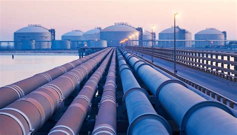 Saudi Aramco looks to sell additional shares to raise $50bn