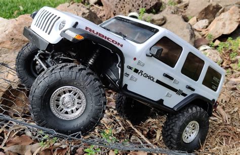 Axial SCX10 III Kit Jeep Wrangler Rubicon JLU Review RC TNT