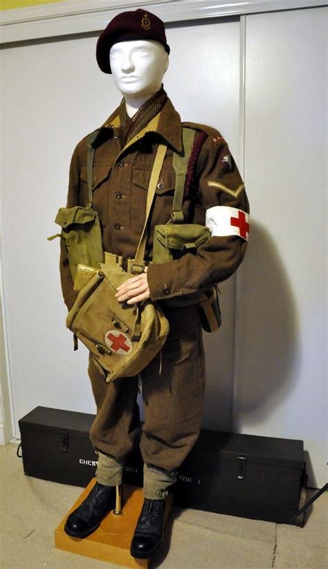 British Paratrooper Uniform Amauter Gay