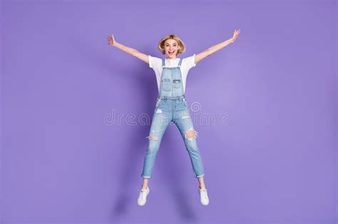 Full Size Photo Of Nice Optimistic Short Hairdo Blond Lady Jump Wear