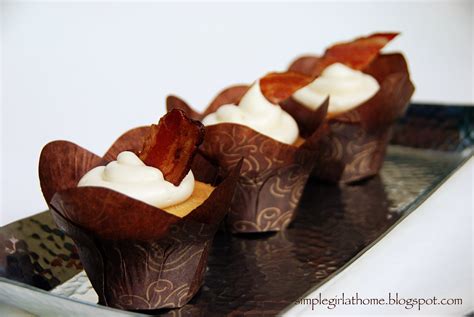 Maple Bacon Cupcakes With Maple Cream Cheese Frosting