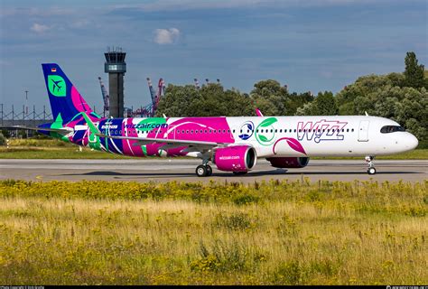 D AZYJ Wizz Air Malta Airbus A321 271NX Photo By Dirk Grothe ID