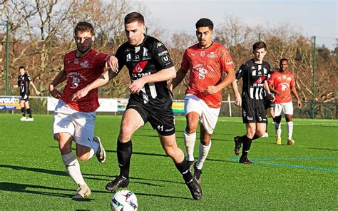 R1 Solidaire Auray Simpose Face à Loudéac Foot Amateur Bretagne