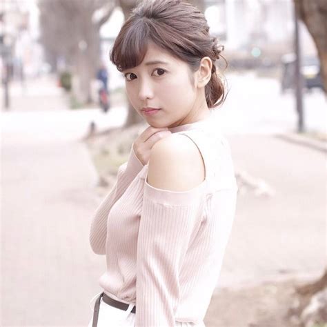 Gia Nh M C N C T Ng Hot Girl Xinh P Bu C Ph I L M Youtuber T O C C N I Dung G I C M