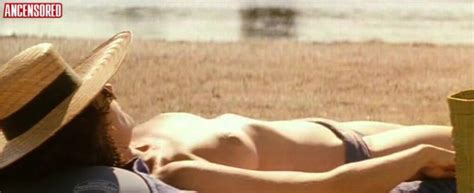 Naked Nathalie Jouin In Le Silence D Abord