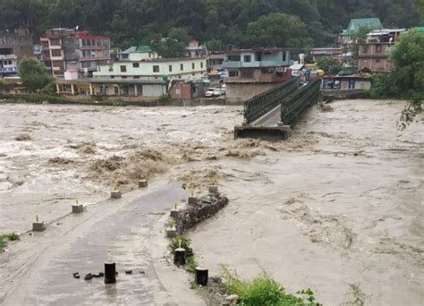 Heavy Rains Kill 22 In Himachal Flood Alert In Delhi