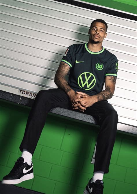 Maillots Football VFL Wolfsburg 2022 2023 Maillots Football