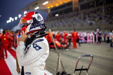 ダニール・クビアト 「最初はグロージャンに怒りを感じたけど」 F1 Formula 1 F1 News Football Helmets