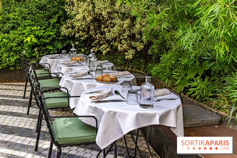 Le Jardin Priv La Terrasse Cach E Des Halles En Mode Barbecue