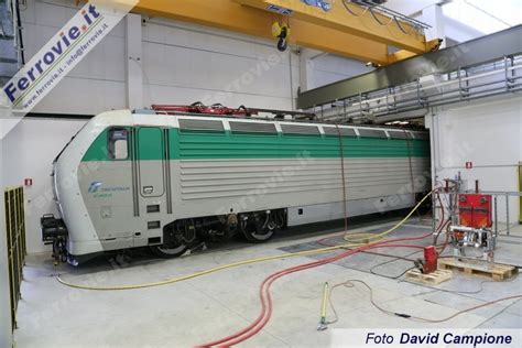 Ferrovie.it - La E.402.149 di RFI in prova ad Osmannoro