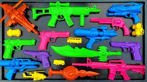 Cleans Shotgun Ak 47 Glock Pistol Sniper Rifle Bubblegun Pistol Laser M16 Monster M806