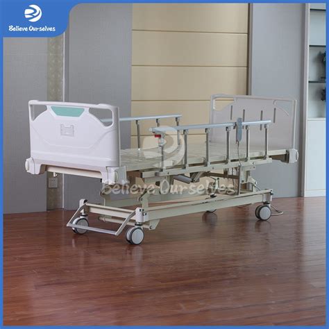 Huaren Healthcare Hospital Furniture Distributor ABS Board Hospital Bed