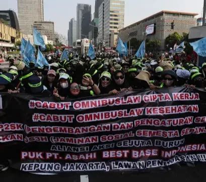 Daripada Demo Jenderal Polisi Bintang Dua Ini Sarankan Buruh Gugat UU