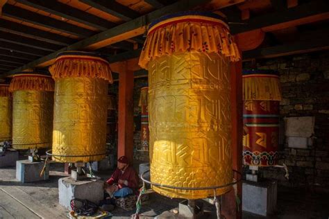 Welcome to Bhutan - meet the people and the culture