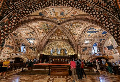 Assisi Interno Basilica Inferiore S Francesco JuzaPhoto