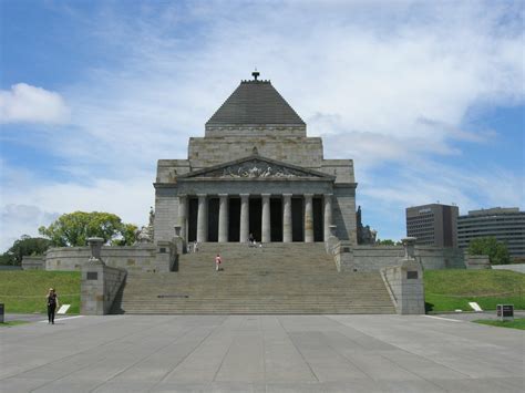 Pictures / Australia / 0119_shrine_of_remembrance.jpg