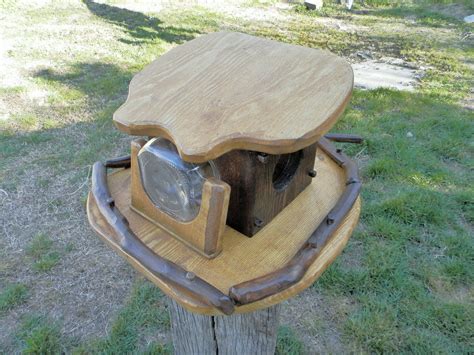 Squirrel feeding station feeding station for squirrel | Etsy