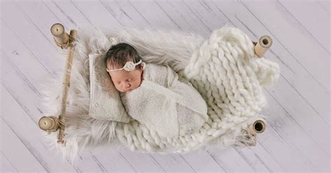 A Comprehensive Guide To Newborn Photography Props | Pretty Opinionated