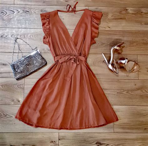 La Robe Terracotta La Tenue Parfaite Pour Un Mariage