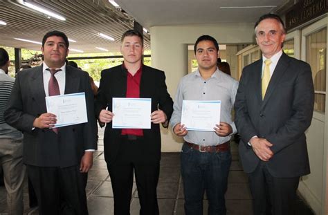 Diego Salinas estudiante de Psicología Oliver Carrizo estudiante de