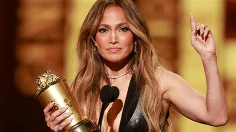 Dieta Jennifer Lopez artystka stosuje metodę żywienia 5 2 O co