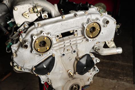 How To Replace The Timing Chain On Your VQ35DE Engine