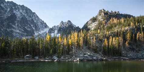 Colchuck Lake Trail Alpine Lakes Wilderness Hiking In Washington